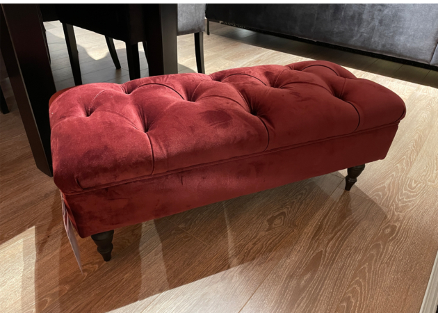 Hocker Maribelle |