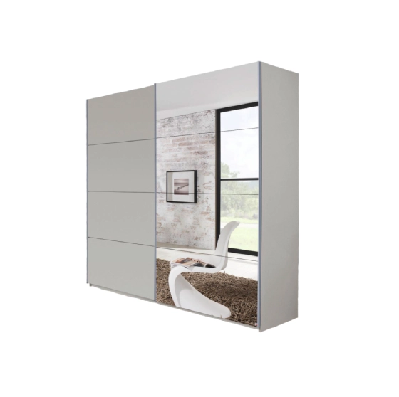 Linnenkasten en bijmeubelen