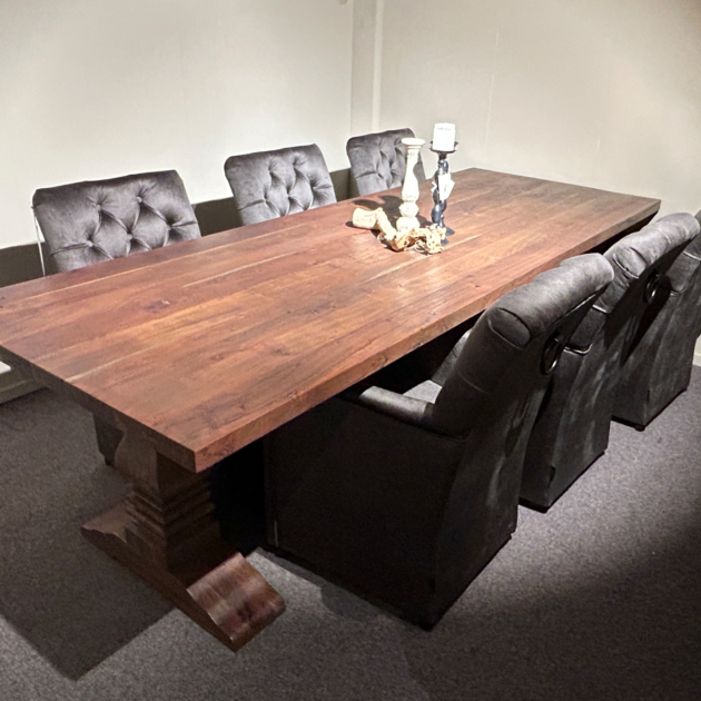 	Bruuts eettafel Melrose KP	