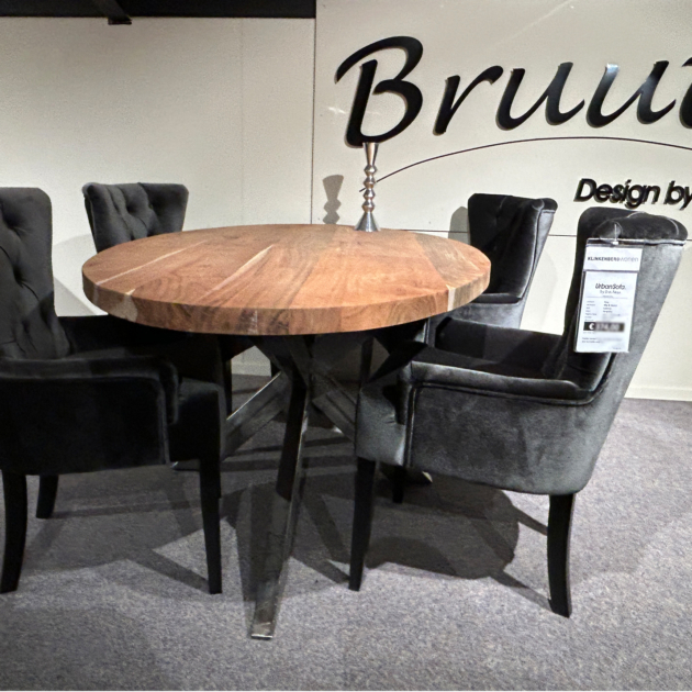 	Bruuts eettafel Romy ovaal spin-chroom	