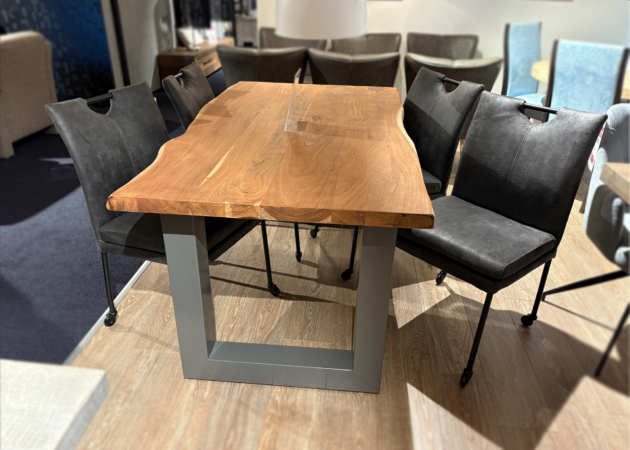 Set van 4 eetstoelen Billy in microleder Antraciet | op skatewielen