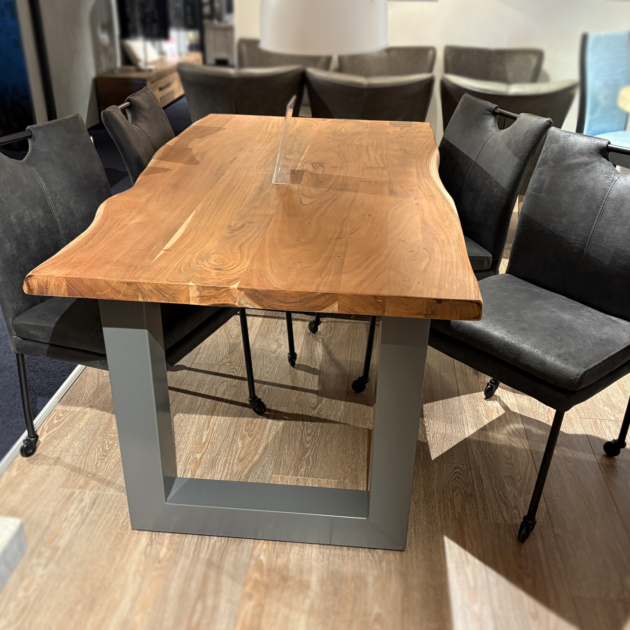 Set van 4 eetstoelen Billy in microleder Antraciet | op skatewielen