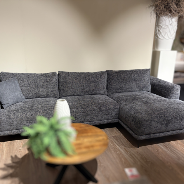 Opstelling Nelly | 300bx82hx246d | stof Renegade 66