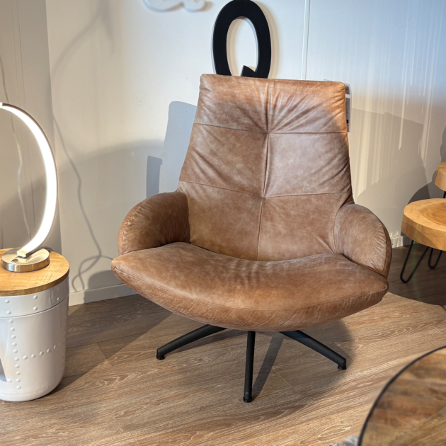 Rozali draaifauteuil in leder Rebound Concrete