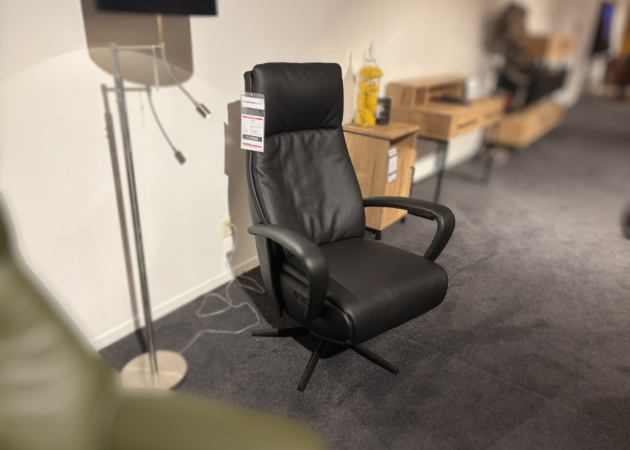 Twice relaxfauteuil 217 | large | in leder Semira 5000