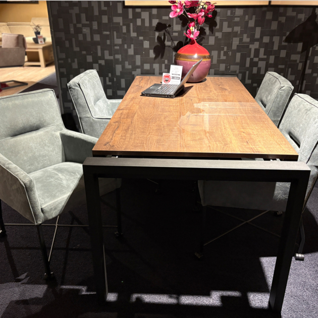 Set van 4 armstoelen Lara in microleder Bull 158